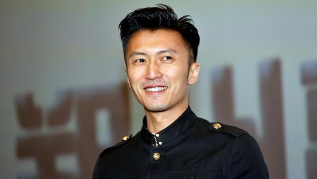 谢霆锋成限籍令第一人，申请退出加拿大国籍，外籍艺人将何去何从