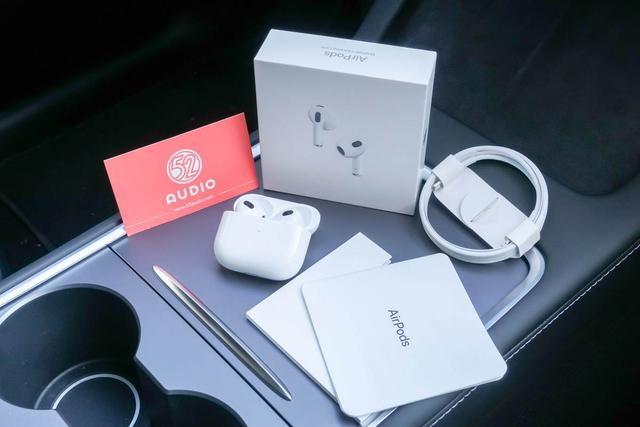 苹果AirPods  3真机开箱，来看