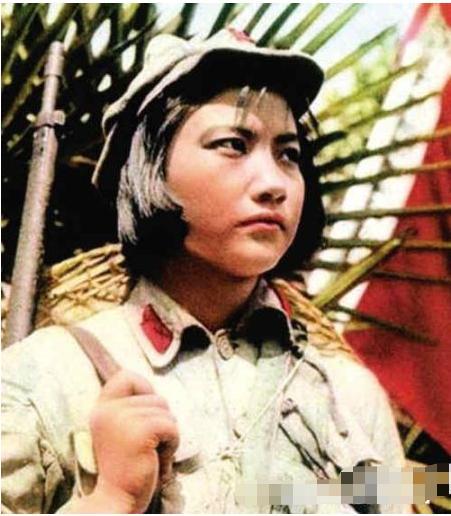 演员陈强:恶霸专业户陈强，曾两次险些丧命，去世后刘晓庆为何会伤心痛哭