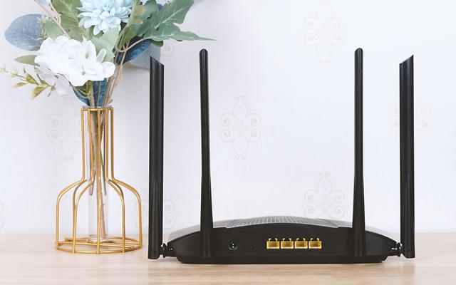 腾达AX3000路由器测评：亲民售价体验Wi-Fi6！最高传输2976Mbps