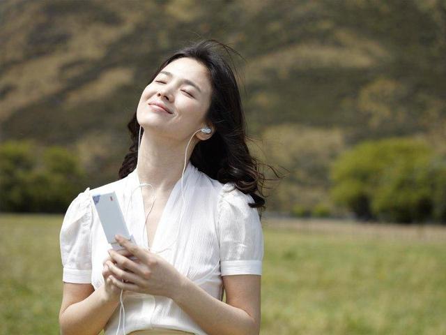 2021年外放音质最好的手机：除了华为Mate40 Pro，谁才是第一？