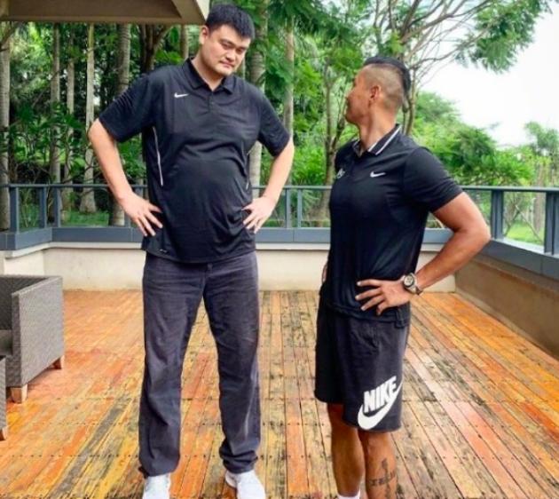 姚明结过几次婚（姚明父母两人是怎么相识的）