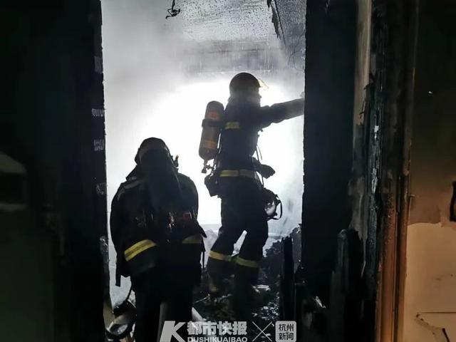 12岁男孩在家烧试卷引发火灾，这些救命的知识，请教给孩子