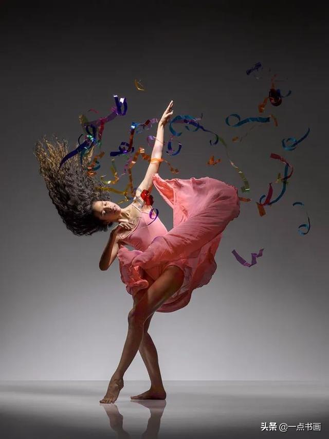 「突发」跳舞的动作图片——跳舞的动作图片大全