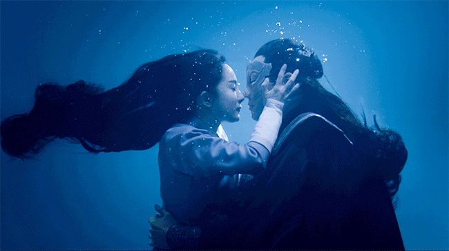 腾讯在线视频2022年度片单，洞见哪些行业新风向？