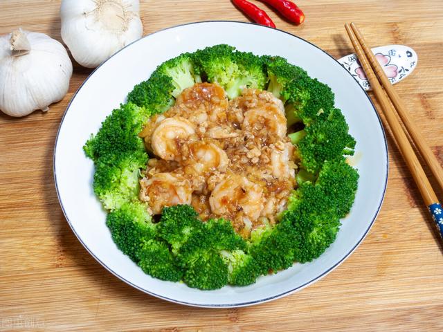 老年人肌肉萎缩可致残，预防谨记4原则