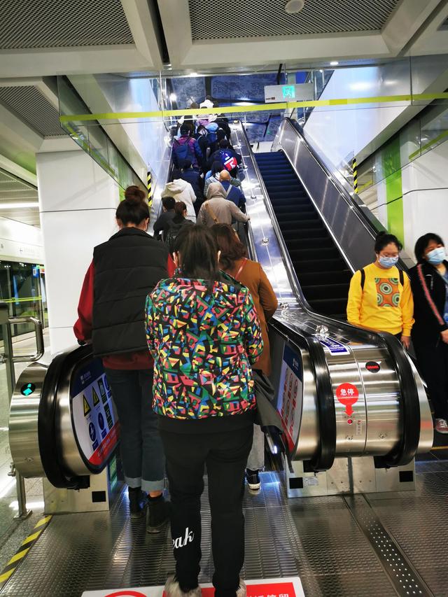 延迟发工资第一天