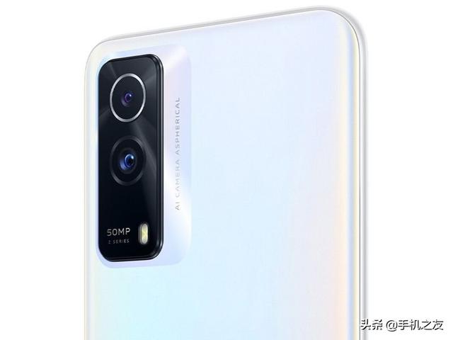 iQOO  Z5x(8GB  256GB  5G版)：10月23日最新图片