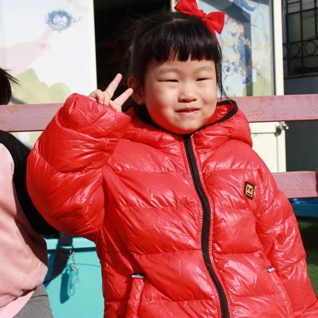 “守护天使乐趣童蒙”携手指导教官带孩子们学习更多安全小知识