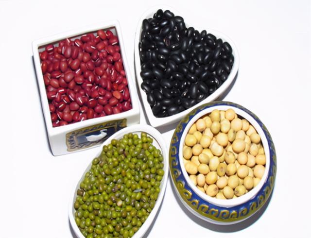 癌症“候选人”，吃饭一般有4个共性，若你有需要改掉