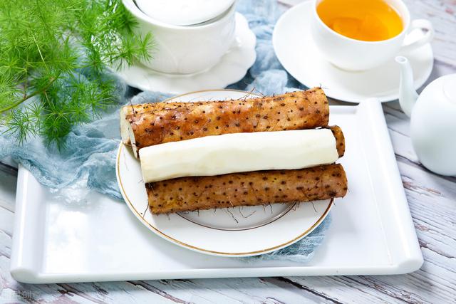 秋季润肺食物有哪些？吃什么最养肺