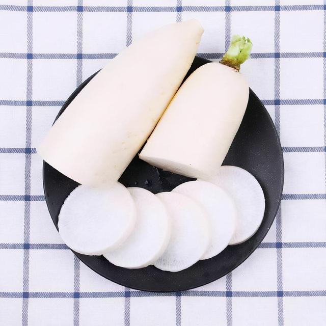 明日立冬，吃2白，食3果，少4事，做5勤，温暖过冬