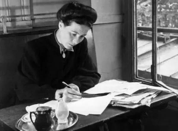 为什么我无法接受“富养女儿”