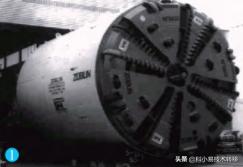 超细破碎机高铬锤头价格
