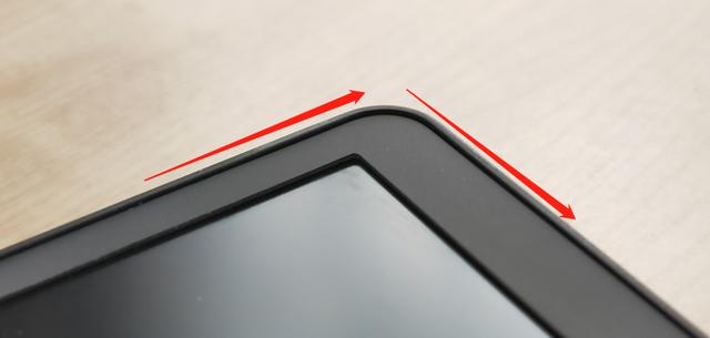 联想与荣耀16英寸上的对决：蜜糖或砒霜