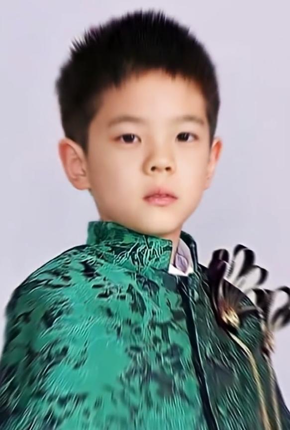 杜宇麒现在的样子,杜宇麒现在的样子近照-声屏苑资讯网