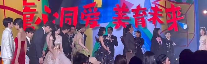 看明星的照片(明星的照片)