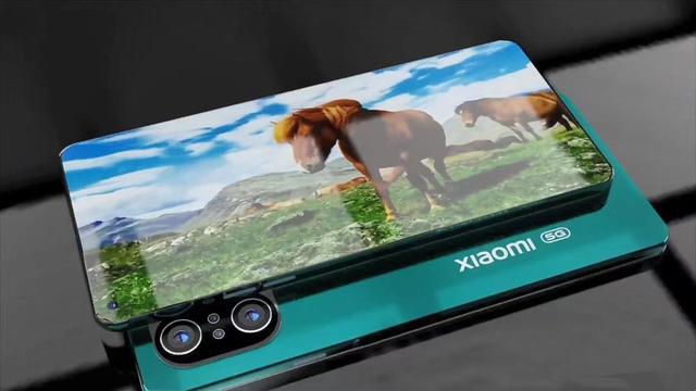 小米12 Ultra搭载骁龙895，5500mAh+144Hz+150倍变焦，直面无孔屏