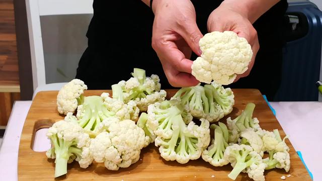 4种公认“润肺”蔬菜，医生忍不住推荐，每天吃一点，秋冬无病扰