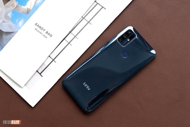 乐视手机S1评测：开局主打「全国产」，惊喜还是失望？