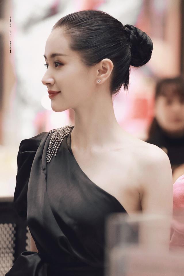 四川的女明星演员有哪些(四川籍全部女明星名单)-天晟网