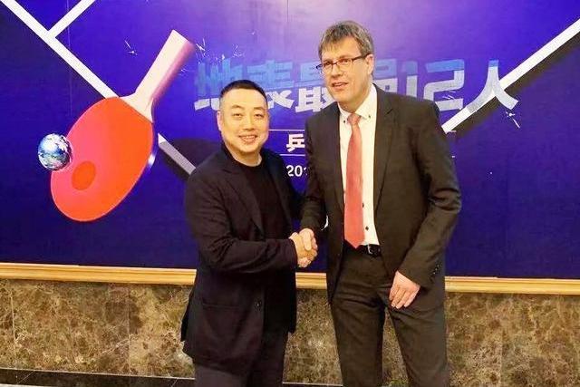 刘国梁为何放弃乒联主席竞选？对比权位，他更爱国，不去趟浑水