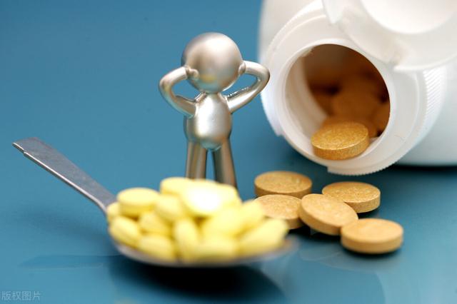 不要轻信偏方！中药肝毒性的说法是怎么来的？西药一定无害吗？