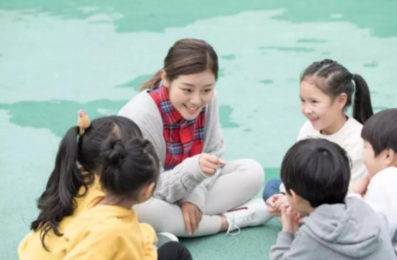 教育部传出消息，大专学历不能当“幼师”，家长拍手叫好