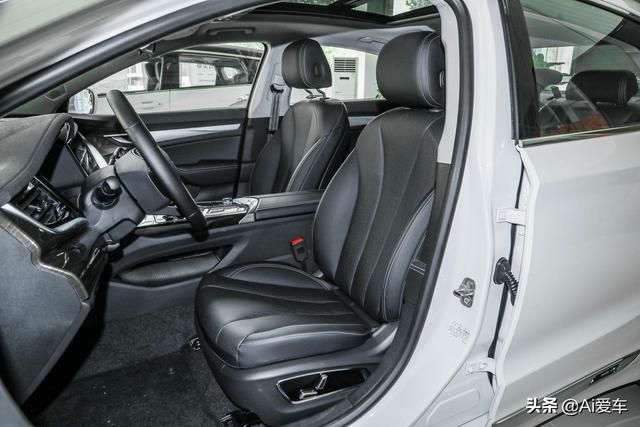 1.5L油耗低价家用大轿车，轴长2米87上绿牌，92油好养，博瑞ePro