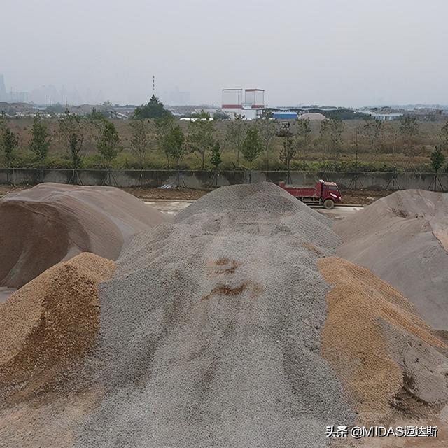 有实力的立轴制砂机抖动原因