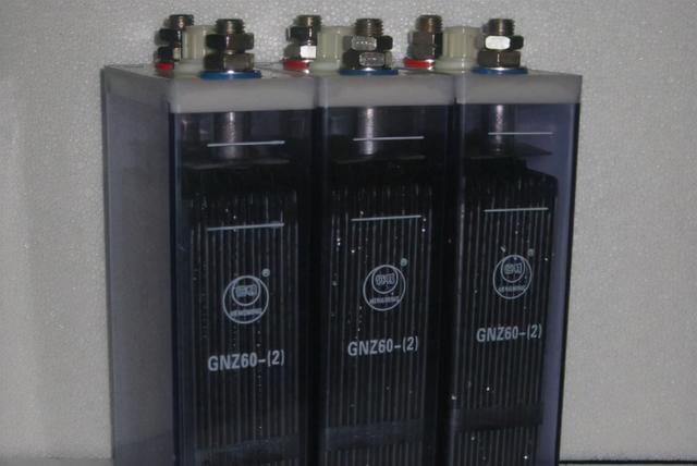 聚焦新能源 新能源汽车电池有哪些种类 使用寿命有多久 全网搜