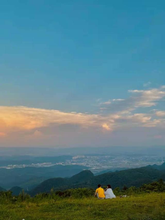 剛挖到的重慶自駕露營寶藏地，日出晚霞出片驚艷！浪漫唯美