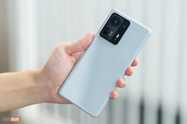 破发，iPhone13的价格彻底崩了
