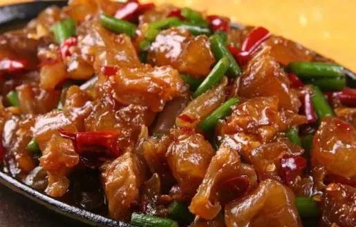 有一部分人就喜歡吃牛筋 這樣做誰能不想吃