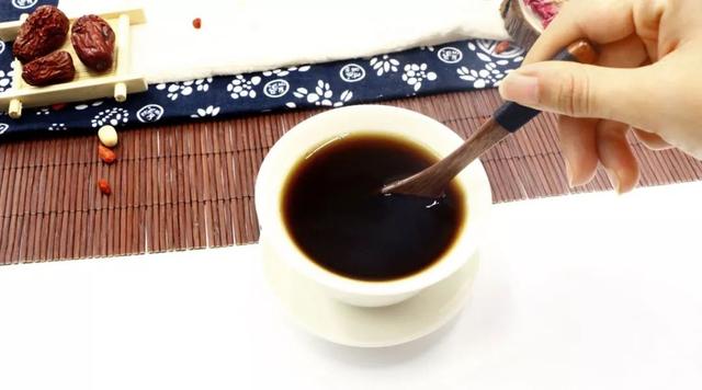 「膏方养生」为何膏方是治疗亚健康的重要方法？