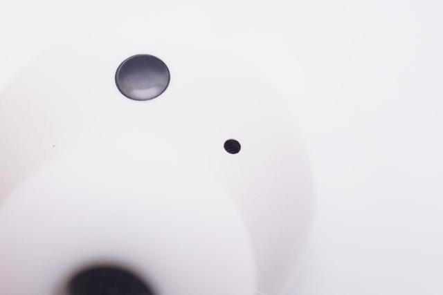 采用高通QCC3040蓝牙主控，omthing首款降噪耳机AirFree2拆解报告