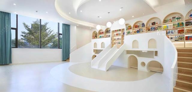 托育中心的那些“洞”是干什么的？