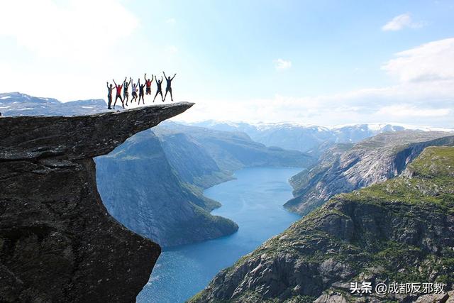 致命的拍摄：印度自拍死亡率全球第一