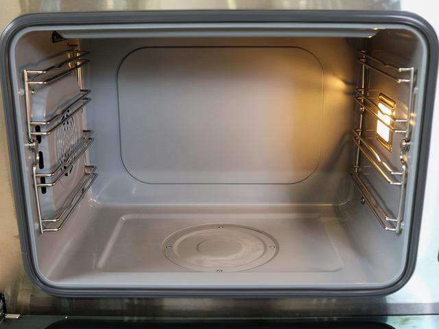 一机多用的智慧全能厨房有多绝？火星人Q6蒸烤一体集成灶评测