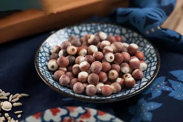 鸡头米真的可以祛除湿气、调理脾胃吗？来了解下鸡头米的3个作用