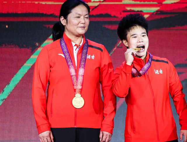 全运最新金牌榜：广东终于追上山东！4巨头变5方争霸，辽宁仍2金