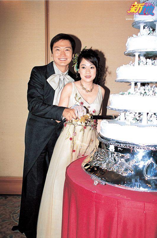 米雪和陶大宇同框喜庆生，脸蛋精致似少女，男友去世11年至今未婚