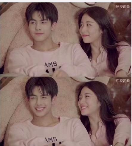 这是三年前的一部网剧,是由宋威龙和周雨彤,王以纶主演的,可以说是