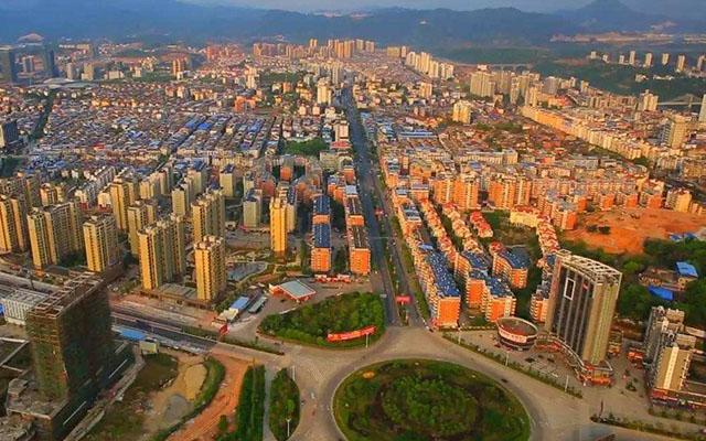 县级市崛起？全国GDP破2000亿的有6个，还有两个突破4000亿