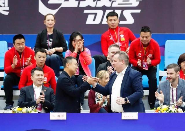 刘国梁为何放弃乒联主席竞选？对比权位，他更爱国，不去趟浑水