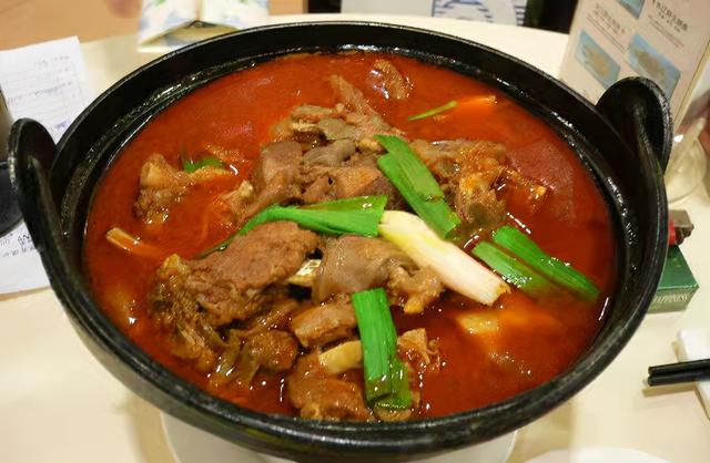 立冬将至，家里有孩子记得多吃8种食物，增强抵抗力，好吃又不贵