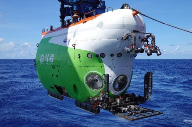 海洋探索其实比太空探索更困难：深海10000米究竟有多恐怖？