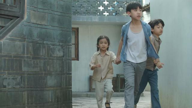 三孩父母，恐怕才是人类高质量端水大师