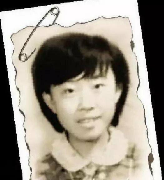 14年过去了，那个为追星逼父跳海的杨丽娟，如今过得怎样？