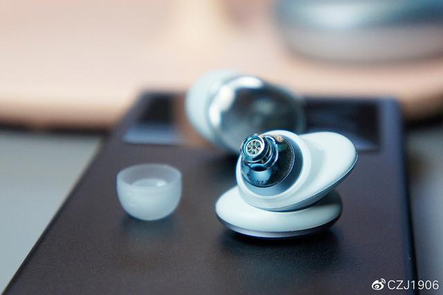 TWS第一梯队！声阔小金腔 Liberty 3 Pro 同轴圈铁个性化降噪耳机体验